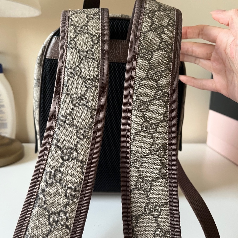 Gucci Brown and Beige Backpack with Red and Green Accents - Picture 3 of 8
